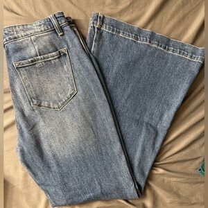 Ultra High Rise Jeans
